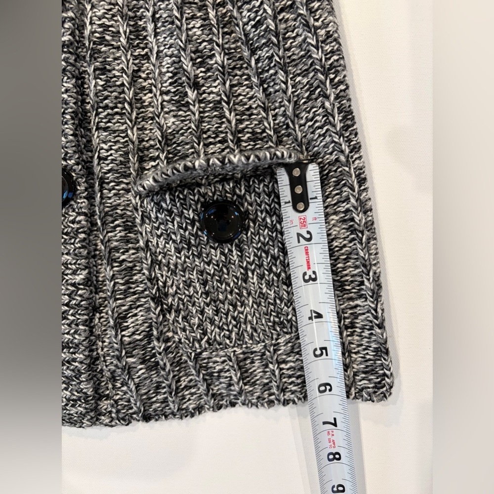 Ann Taylor Chunky Bell Sleeve Knit 98% Cotton Cardigan Black Gray White Stretchy - Picture 6 of 13